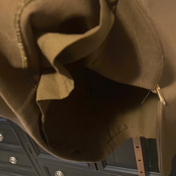 Ann Taylor Olive Skirt - Picture 5 of 13